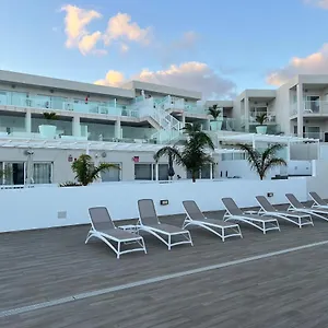 Residencial Luxury Senator, Darwin Apartment