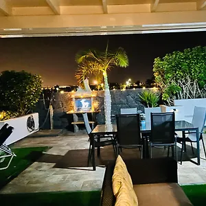 Santa Maria Villa